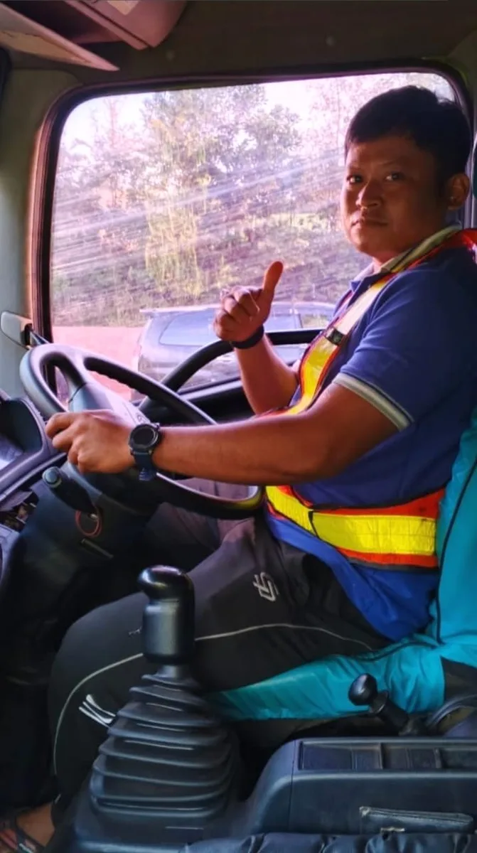 Galeri Pelatihan Dump Truck Tronton 03
