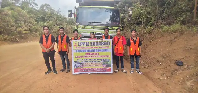 Galeri Pelatihan Dump Truck Tronton 29