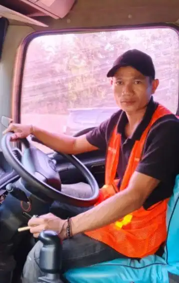 Galeri Pelatihan Dump Truck Tronton 34