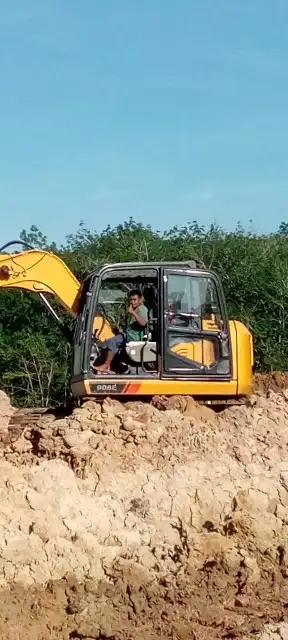 Galeri Pelatihan Excavator 14