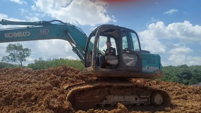 Galeri Pelatihan Excavator 20