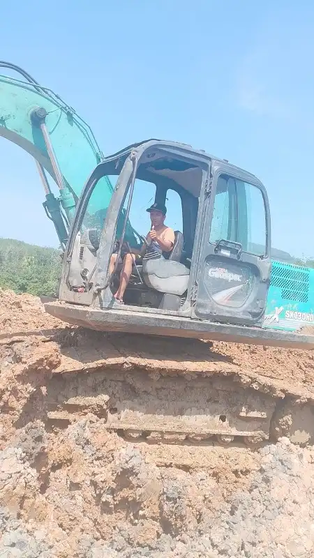 Galeri Pelatihan Excavator 21