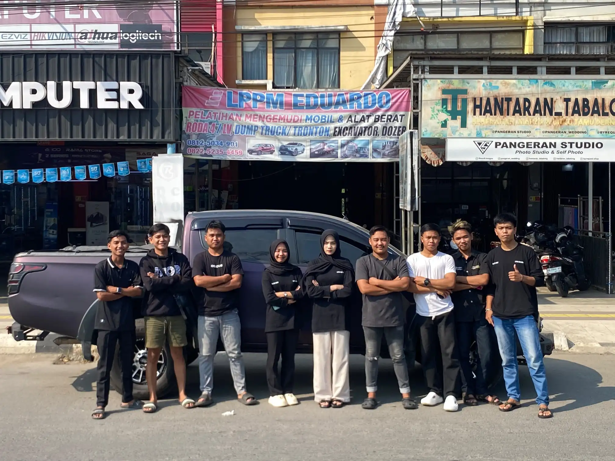Peserta mempelajari pemeriksaan P2H Sarana LV 4x4