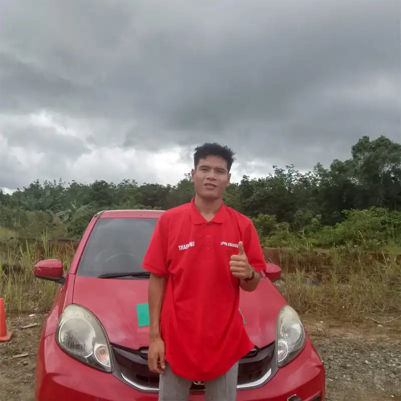 Galeri Pelatihan Mobil Ringan 15