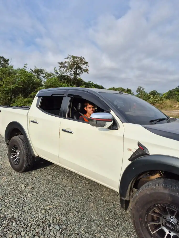 Galeri Pelatihan Sarana LV 4x4 08
