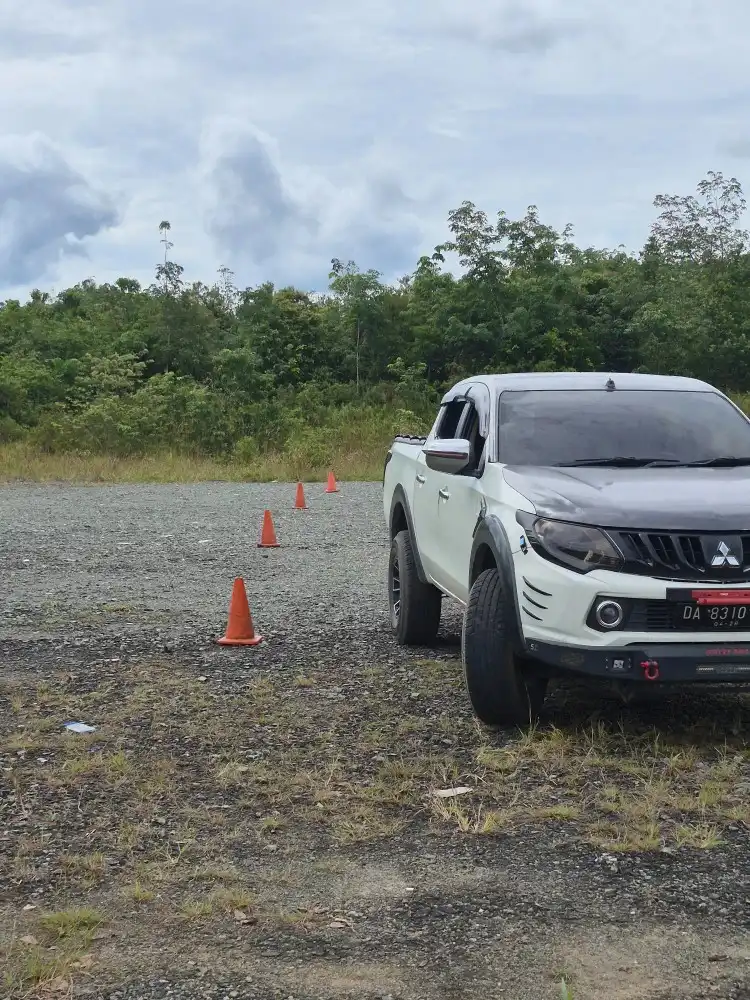 Galeri Pelatihan Sarana LV 4x4 13